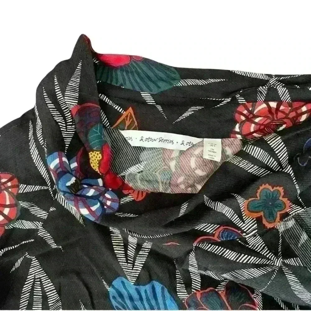 Beautiful & Other Stories Black Floral Dress. Tie neck, side zipper size US 8